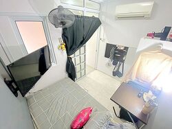 Blk 223 Bukit Batok East Avenue 3 (Bukit Batok), HDB Executive #502705511